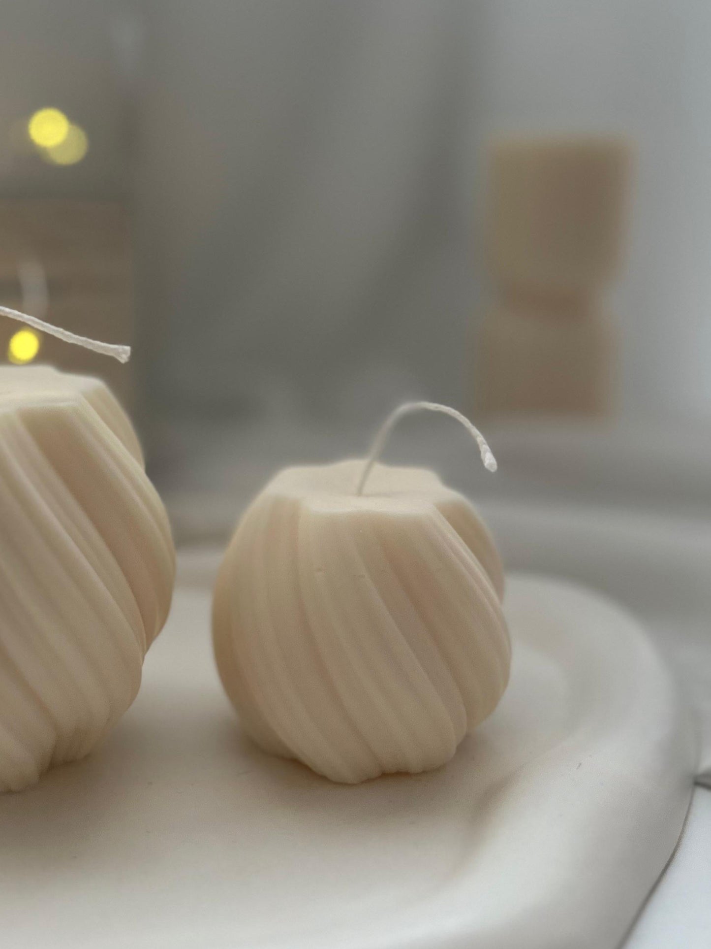 MILA - Gestreifte Kugel klein